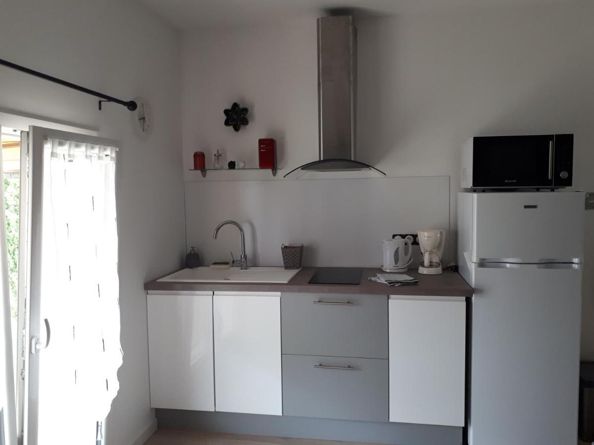 Gite Amanala Poitou Saint-Genest-d'Ambiere Ngoại thất bức ảnh